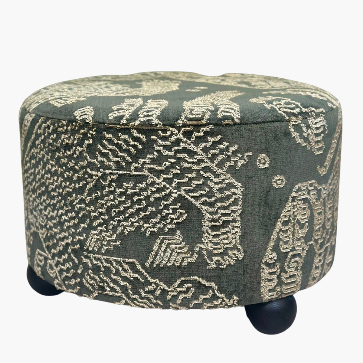 BonBon Pouf
